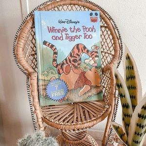 1999 Disney book perfect condition!